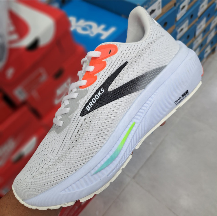 کتونی ویتنامی ست زنانه و مردانه بروکس گاست ۱۷ Brooks ghost 17 / ضمانت کیفیت / سایز ۳۹ تا ۴۵