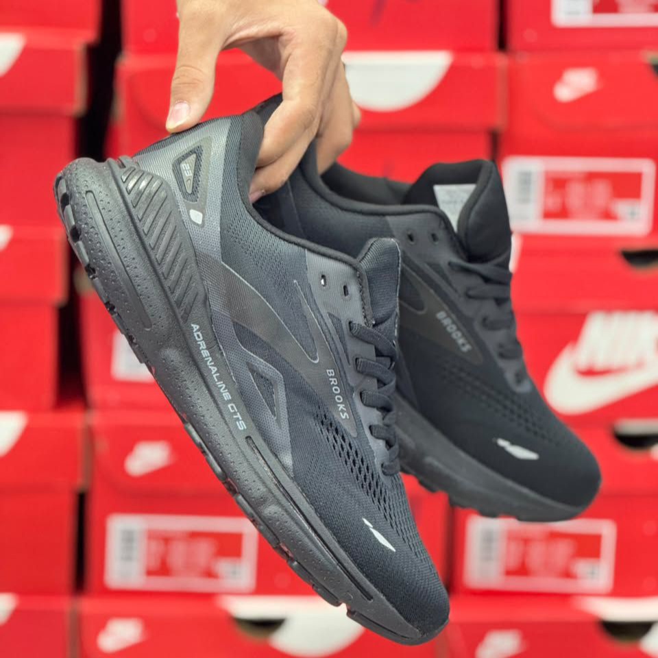 کتونی ویتنامی بروکس آدرنالین جی تی اس ۲۳ Brooks adrenaline gts 23 / رویه مقاوم و تنفس پذیر / کیفیت مستر ۲۰۲۵ / سایز ۴۰ الا ۴۵