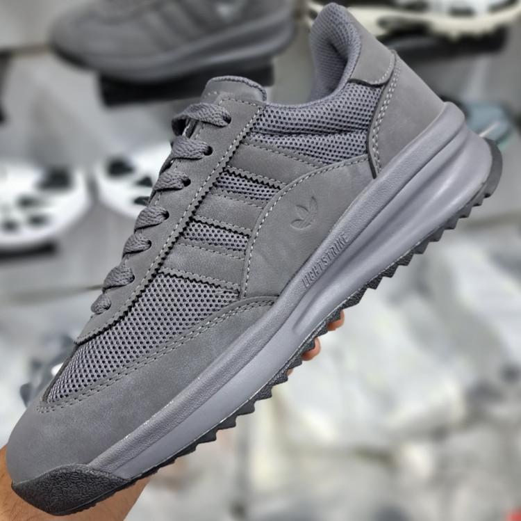 کفش مسترکوالیتی آدیداس ای ال ۷۲ Adidas SL 72 / ضمانت کیفیت و ویتنام / سایز ۴۰ الا ۴۵