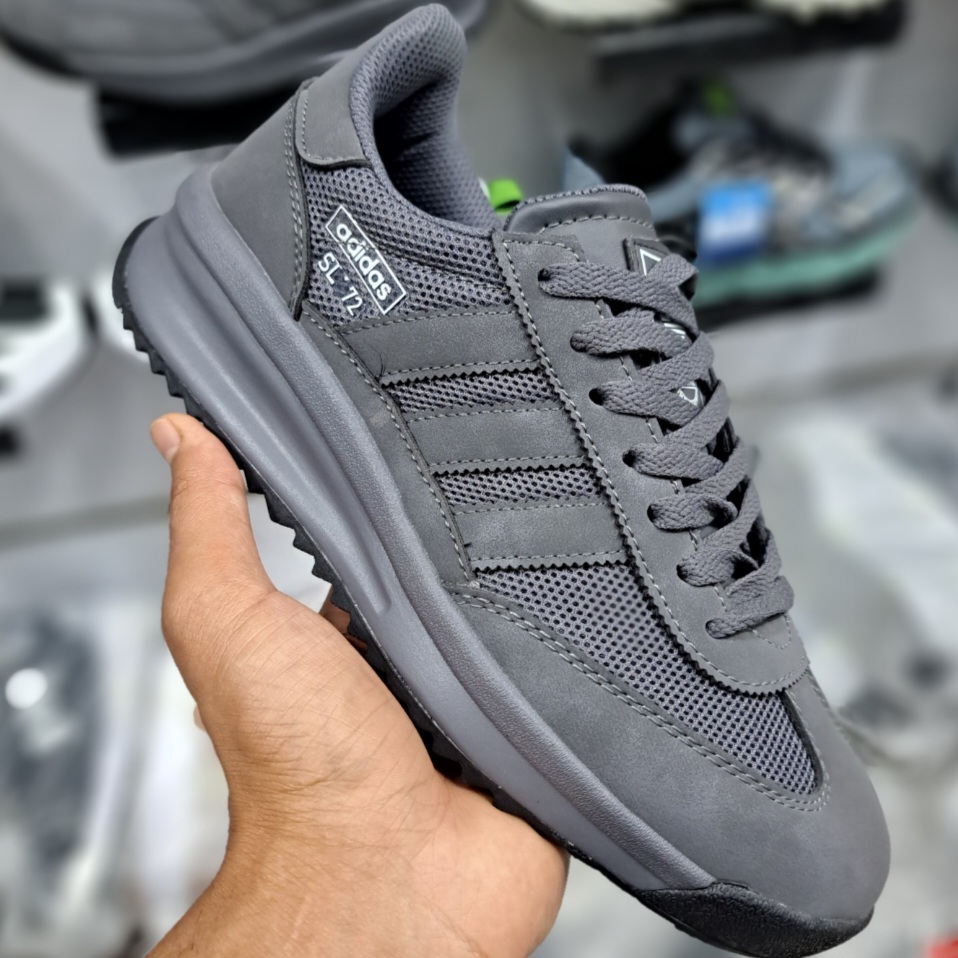 کفش مسترکوالیتی آدیداس ای ال ۷۲ Adidas SL 72 / ضمانت کیفیت و ویتنام / سایز ۴۰ الا ۴۵