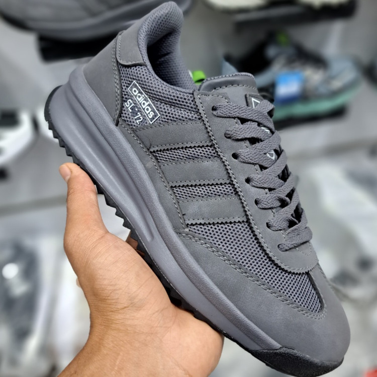 کفش مسترکوالیتی آدیداس ای ال ۷۲ Adidas SL 72 / ضمانت کیفیت و ویتنام / سایز ۴۰ الا ۴۵