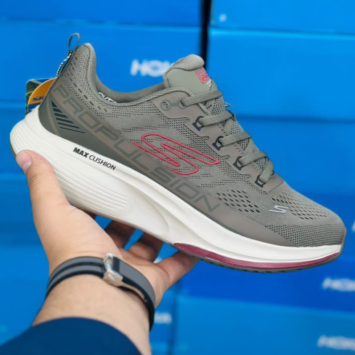 کتونی مسترکوالیتی اسکیچرز گو ران Skechers gorun / ضمانت ویتنام و کیفیت ۲۰۲۵ / سایز ۴۰ الا ۴۵