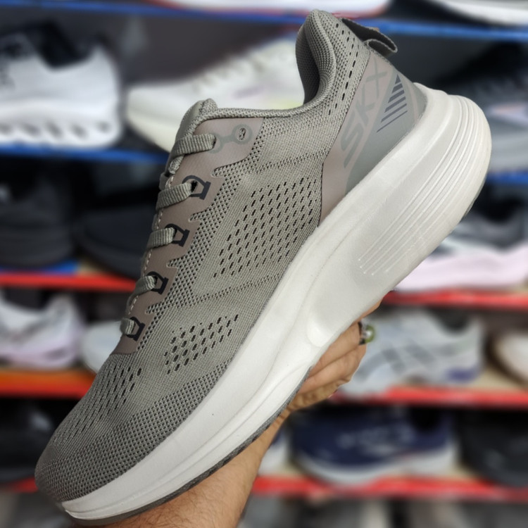 کتونی مسترکوالیتی اسکیچرز گو ران Skechers gorun / ضمانت ویتنام و کیفیت ۲۰۲۵ / سایز ۴۰ الا ۴۵
