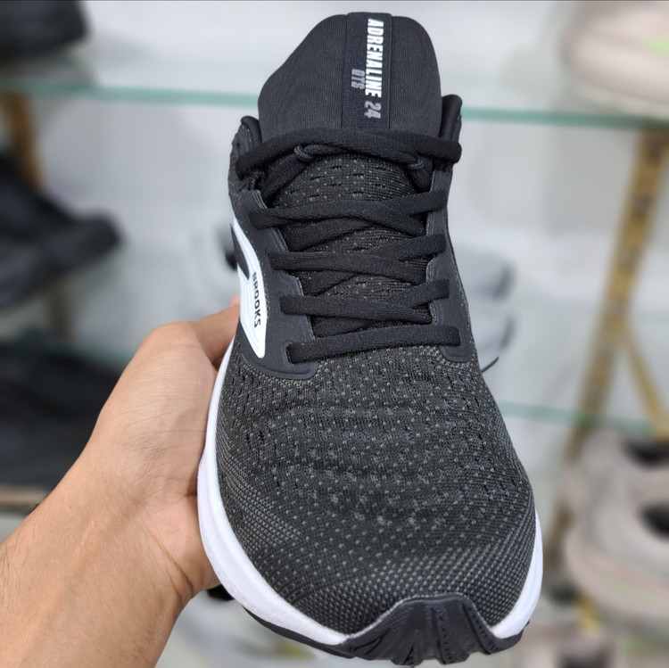 کتونی رانینگ و پیاده روی مردانه بروکس آدرنالین جی تی اس ۲۴ Brooks adrenaline gts 24 / ضمانت کیفیت و ویتنام / سایز ۴۰ الا ۴۵