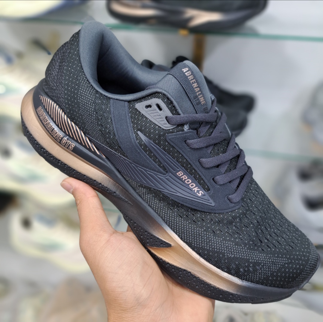 کتونی رانینگ و پیاده روی مردانه بروکس آدرنالین جی تی اس ۲۴ Brooks adrenaline gts 24 / ضمانت کیفیت و ویتنام / سایز ۴۰ الا ۴۵