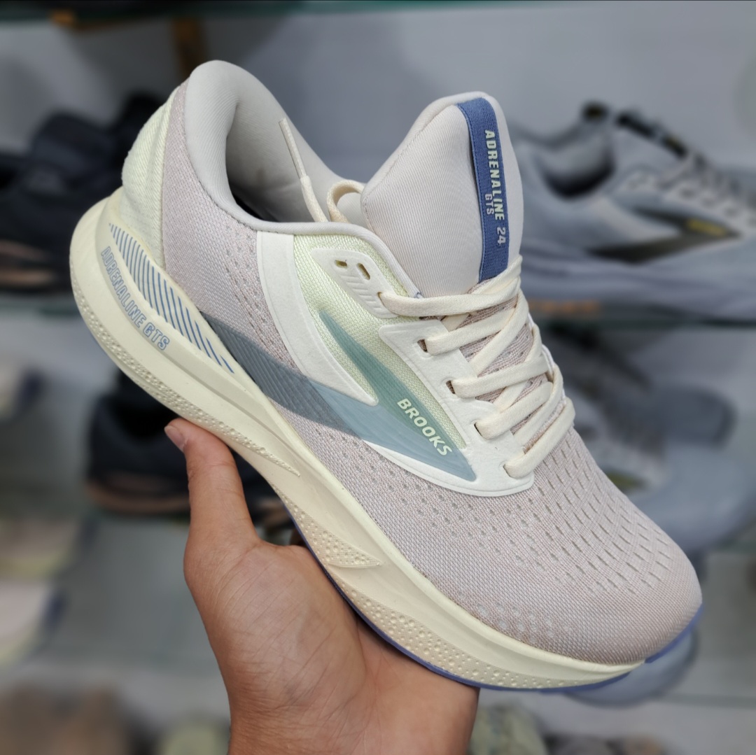 کتونی رانینگ و پیاده روی مردانه بروکس آدرنالین جی تی اس ۲۴ Brooks adrenaline gts 24 / ضمانت کیفیت و ویتنام / سایز ۴۰ الا ۴۵