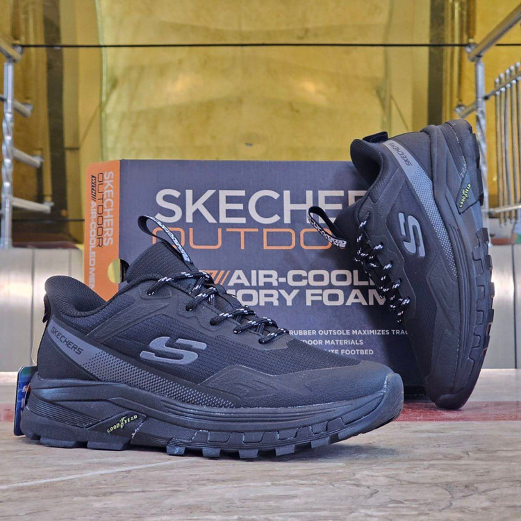کفش مردانه اسکیچرز اوت دور Skechers outdoor / ضمانت کیفیت و ویتنام / سایز ۴۰ الا ۴۵