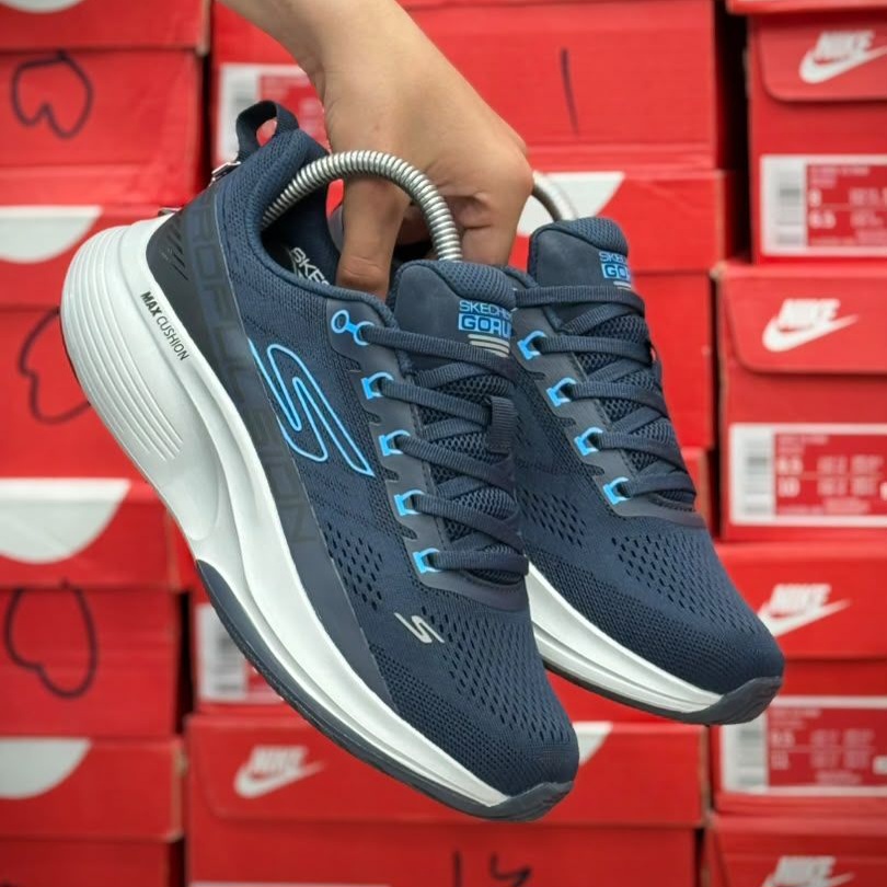 کتونی مسترکوالیتی اسکیچرز گو ران Skechers gorun / ضمانت ویتنام و کیفیت ۲۰۲۵ / سایز ۴۰ الا ۴۵