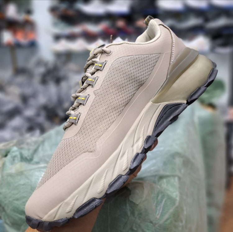 کفش مردانه طبیعت گردی و شهری اسکیچرز مکس پروتکت Skechers max protect / ضمانت کیفیت و ویتنام / سایز 40 الا 45