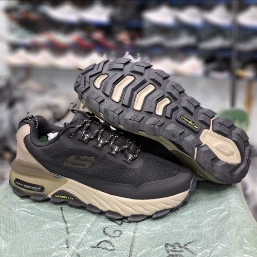 کفش مردانه طبیعت گردی و شهری اسکیچرز مکس پروتکت Skechers max protect / ضمانت کیفیت و ویتنام / سایز 40 الا 45