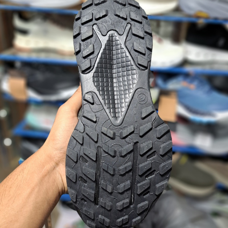 کتونی مستر کوالیتی نورث فیس آلتامسا ۵۰۰ the north face altamesa / ضمانت کیفیت کالا / سایز ۴۰ الا ۴۵