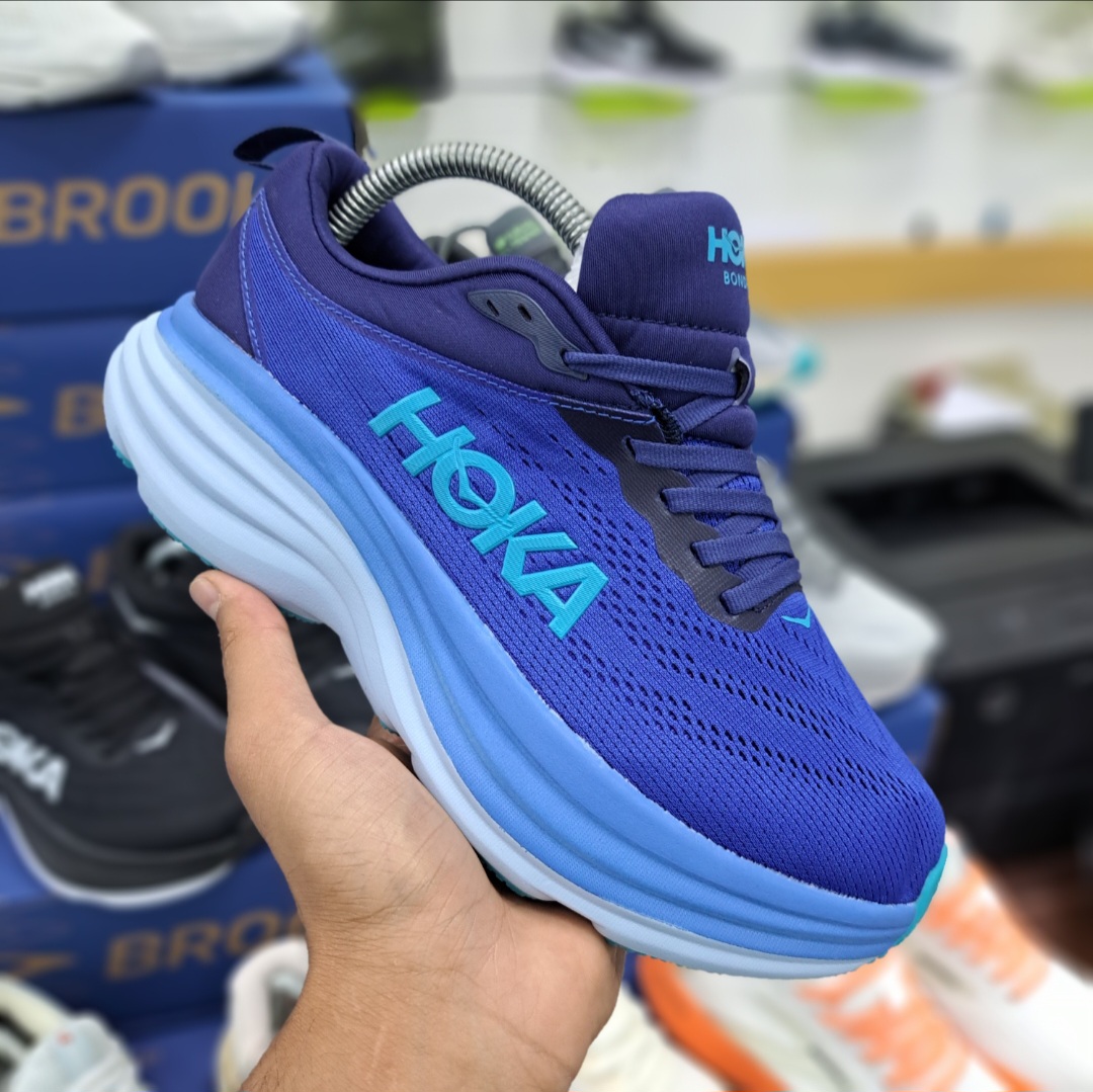 کتونی رانینگ و پیاده روی مردانه هوکا باندی ۸ hoka bondi 8 / پیاده روی و رانینگ / ضمانت کیفیت و ویتنامی / سایز ۴۰ الا ۴۵
