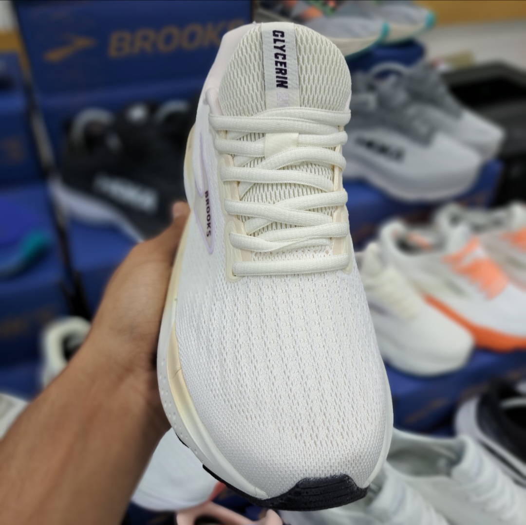 کتونی رانینگ و پیاده روی بروکس گلیسیرین جی تی اس ۲۱ Brooks Glycerin gts 21/ ضمانت کیفیت و ویتنام / سایز ۴۰ الا ۴۵