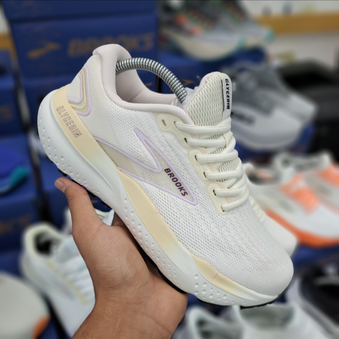 کتونی رانینگ و پیاده روی بروکس گلیسیرین جی تی اس ۲۱ Brooks Glycerin gts 21/ ضمانت کیفیت و ویتنام / سایز ۴۰ الا ۴۵
