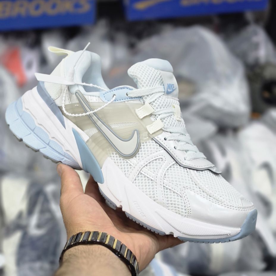 کتونی رانینگ و پیاده روی ست زنانه و مردانه نایک کلشون وی تو کی nike v2k / ضمانت ویتنام و کیفیت / سایز ۳۷ الا ۴۵