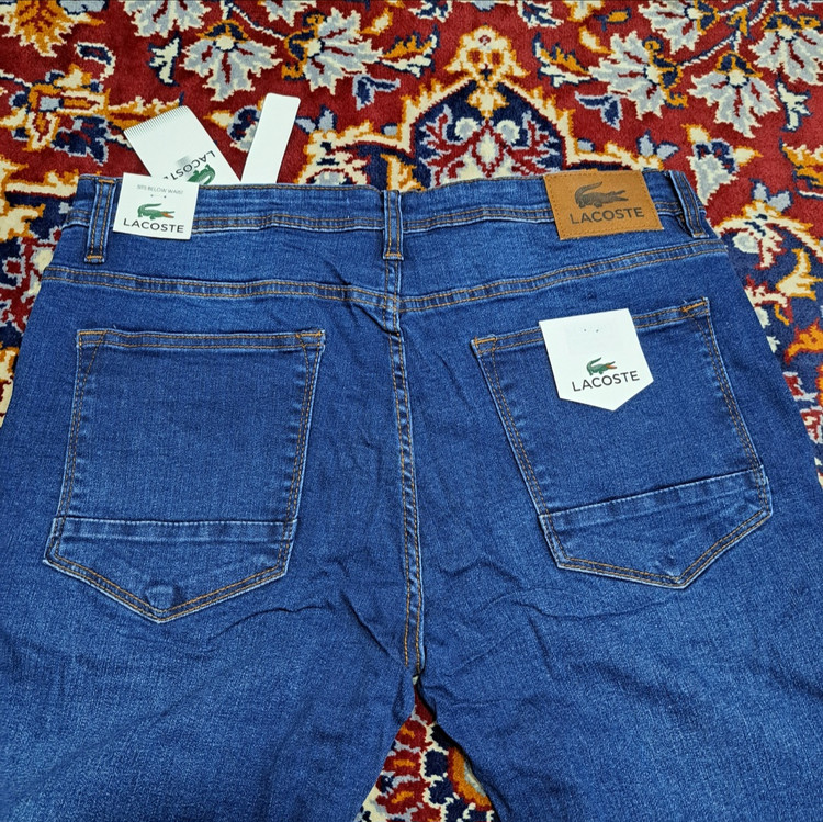 شلوار جین راسته اورجینال برند لاگوست lacoste jeans / آبی تیره / ضمانت کیفیت / سایز ۳۸ الا ۵۰