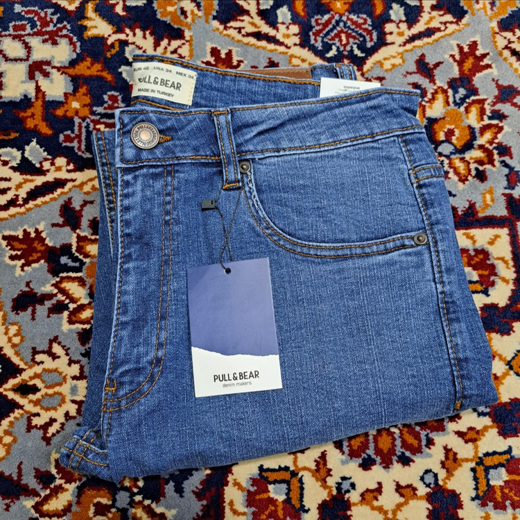 شلوار جین اورجینال برند پول اند بیر pull&bear jeans / آبی میانه / ضمانت کیفیت / سایز ۳۸ الا ۵۰