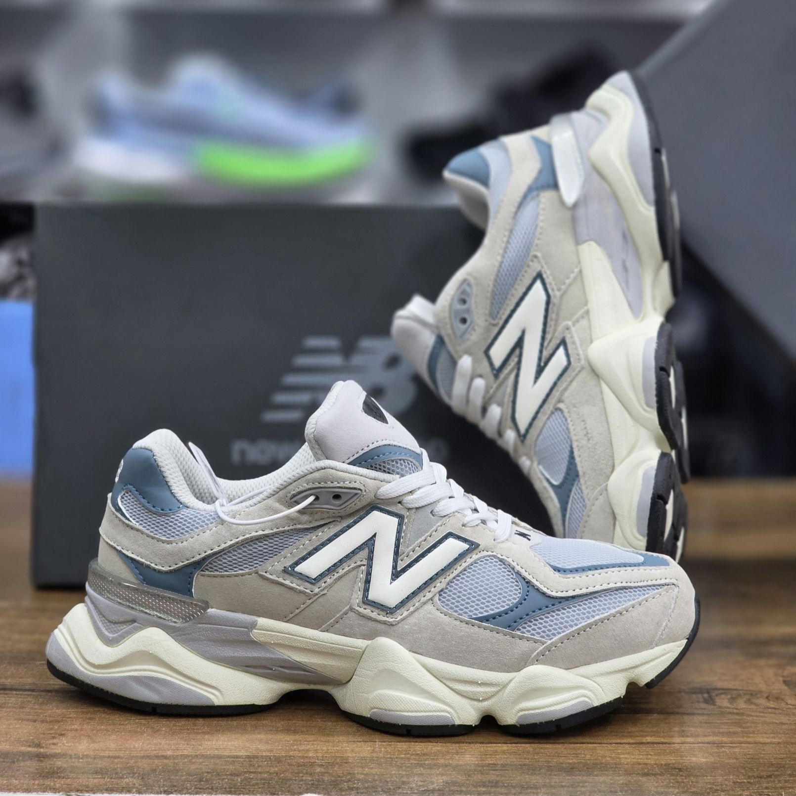 کتونی مسترکوالیتی نیوبالانس ۹۰۶۰ newbalance 9060 / ضمانت کیفیت و ویتنام / سایز ۴۰ الا ۴۵