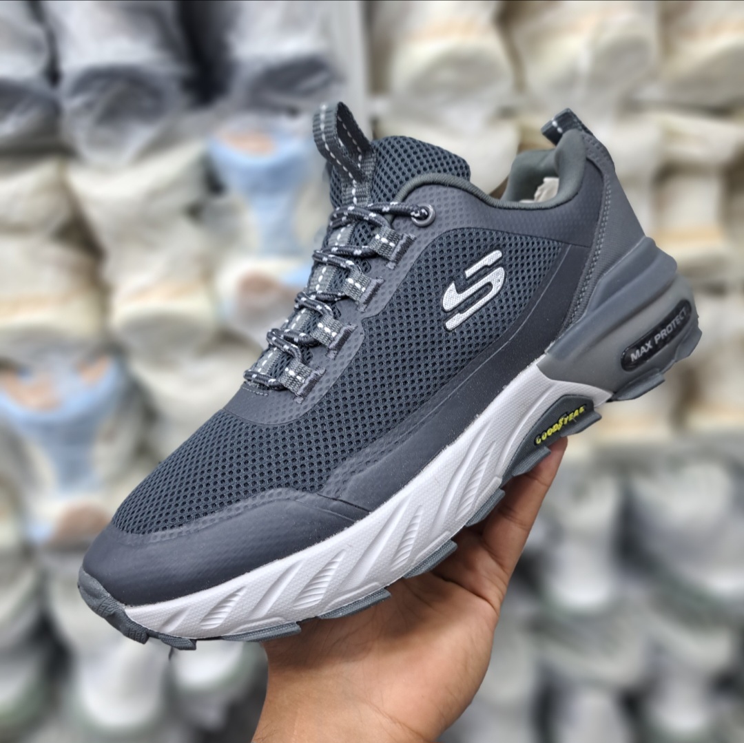 کفش مردانه طبیعت گردی و شهری اسکیچرز مکس پروتکت Skechers max protect / ضمانت کیفیت و ویتنام / سایز 40 الا 45