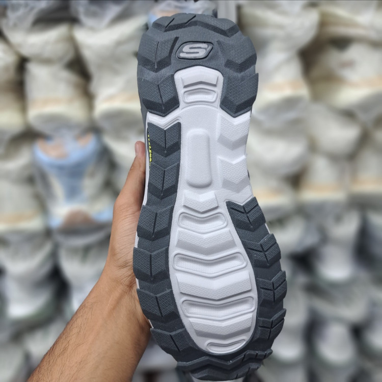 کفش مردانه طبیعت گردی و شهری اسکیچرز مکس پروتکت Skechers max protect / ضمانت کیفیت و ویتنام / سایز 40 الا 45