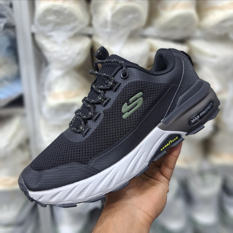 کفش مردانه طبیعت گردی و شهری اسکیچرز مکس پروتکت Skechers max protect / ضمانت کیفیت و ویتنام / سایز 40 الا 45