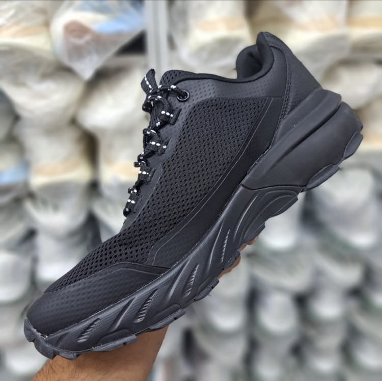 کفش مردانه طبیعت گردی و شهری اسکیچرز مکس پروتکت Skechers max protect / ضمانت کیفیت و ویتنام / سایز 40 الا 45