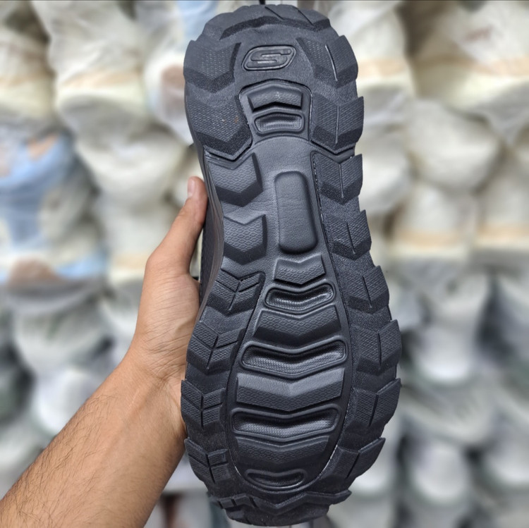 کفش مردانه طبیعت گردی و شهری اسکیچرز مکس پروتکت Skechers max protect / ضمانت کیفیت و ویتنام / سایز 40 الا 45