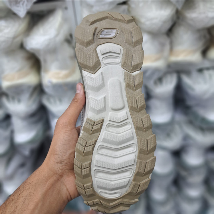 کفش مردانه طبیعت گردی و شهری اسکیچرز مکس پروتکت Skechers max protect / ضمانت کیفیت و ویتنام / سایز 40 الا 45
