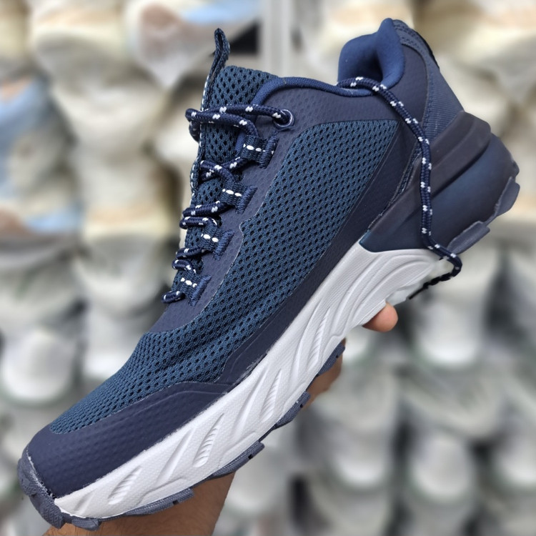 کفش مردانه طبیعت گردی و شهری اسکیچرز مکس پروتکت Skechers max protect / ضمانت کیفیت و ویتنام / سایز 40 الا 45