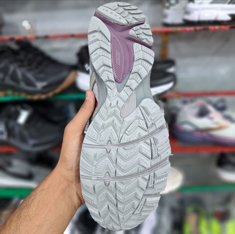 کتونی مسترکوالیتی آسیکس کاهانا ۸ asics kahana 8 / ضمانت کیفیت / سایز ۴۰ الا ۴۵