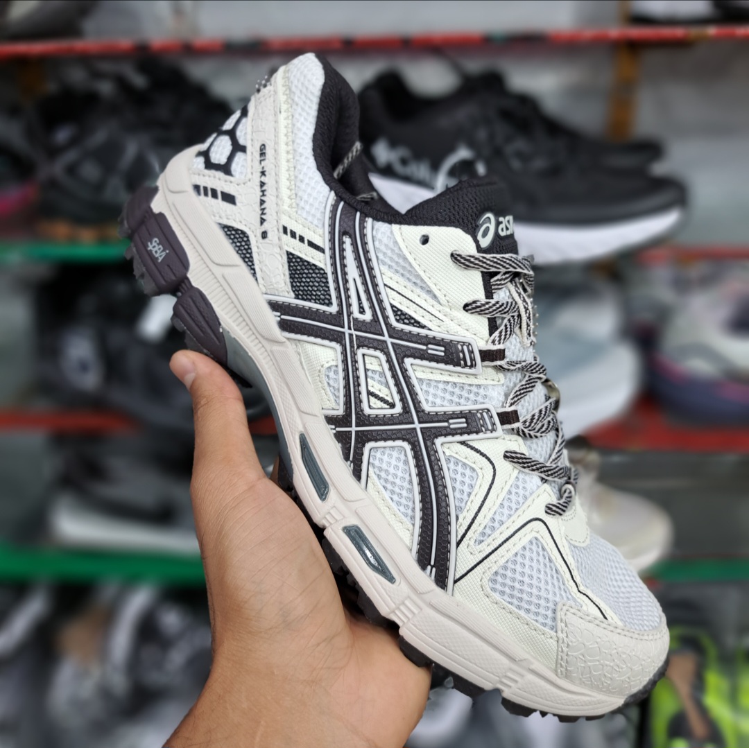 کتونی مسترکوالیتی آسیکس کاهانا ۸ asics kahana 8 / ضمانت کیفیت / سایز ۴۰ الا ۴۵