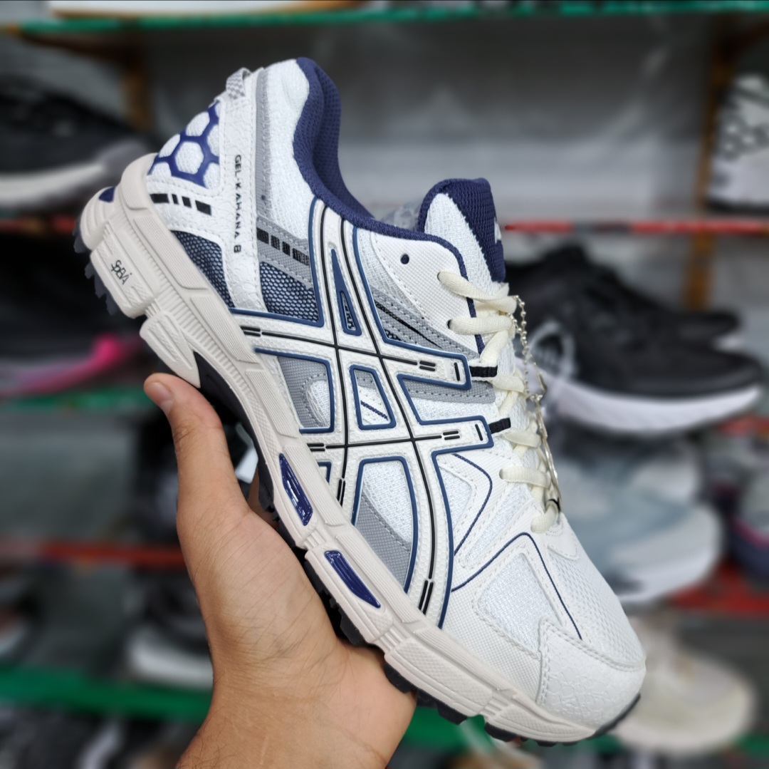 کتونی مسترکوالیتی آسیکس کاهانا ۸ asics kahana 8 / ضمانت کیفیت / سایز ۴۰ الا ۴۵
